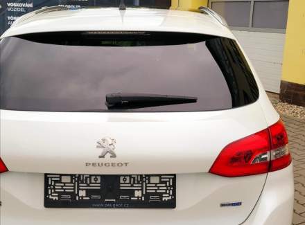 Peugeot - 308