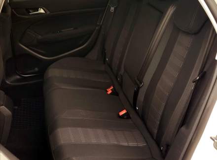 Peugeot - 308