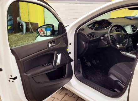 Peugeot - 308