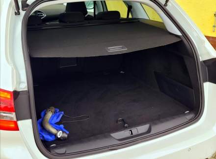 Peugeot - 308