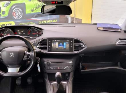 Peugeot - 308