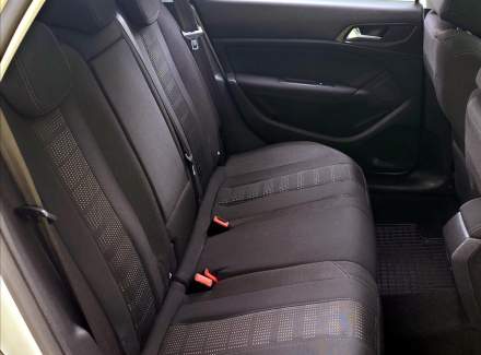 Peugeot - 308
