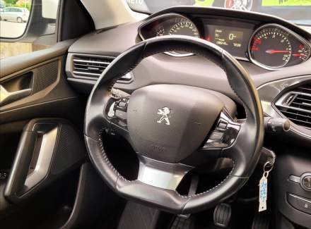 Peugeot - 308