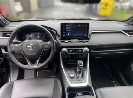 Toyota - RAV 4