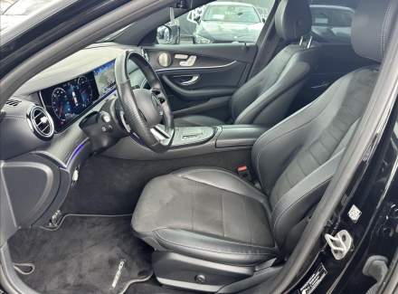 Mercedes-Benz - E-class