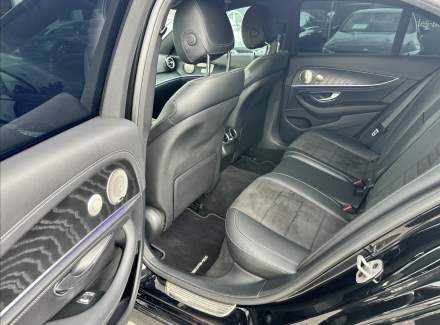 Mercedes-Benz - E-class