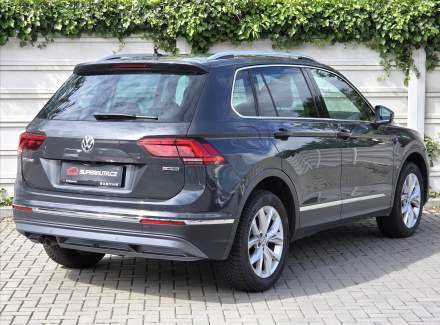 Volkswagen - Tiguan