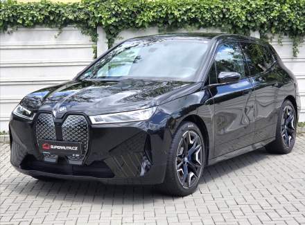 BMW - iX