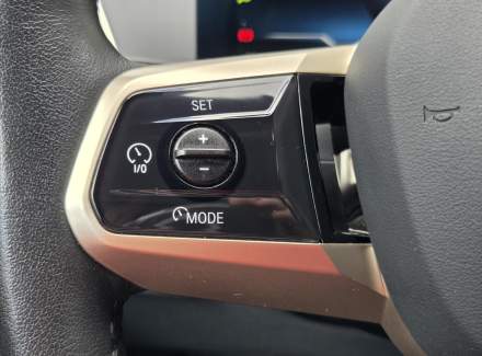 BMW - iX