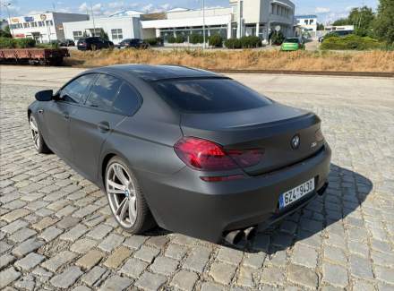 BMW - M6