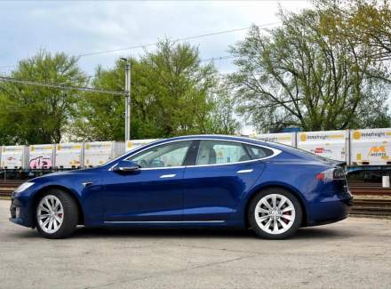 Tesla - Model S