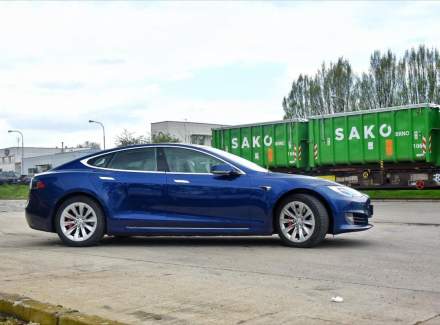 Tesla - Model S
