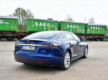 Tesla - Model S