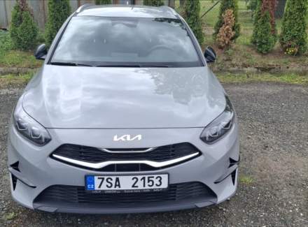 Kia - Cee'd