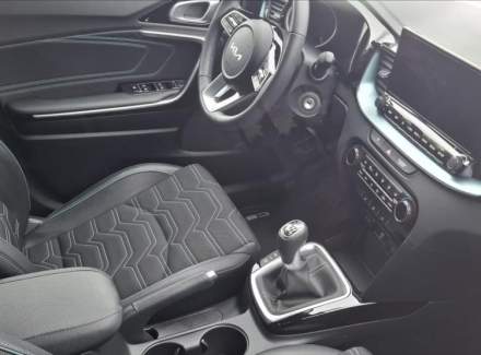 Kia - Cee'd