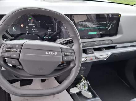 Kia - Avella