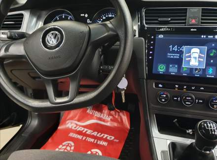 Volkswagen - Golf