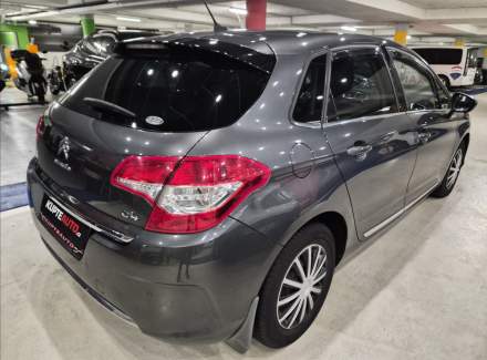 Citroën - C4