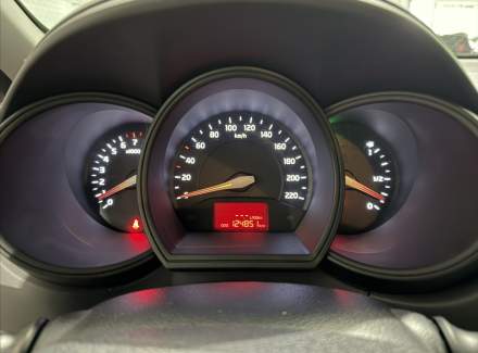 Kia - Rio