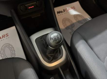 Kia - Rio