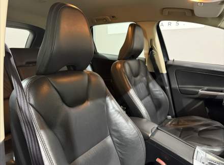 Volvo - XC60