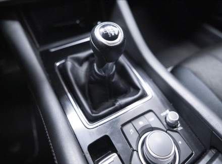 Mazda - 6