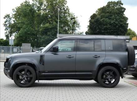 Land Rover - Defender