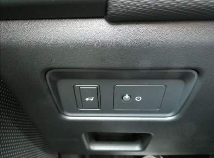 Land Rover - Discovery
