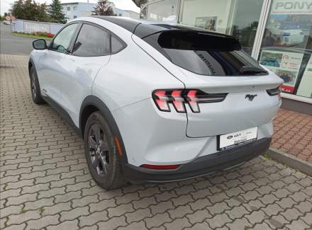 Ford - Mustang Mach-E