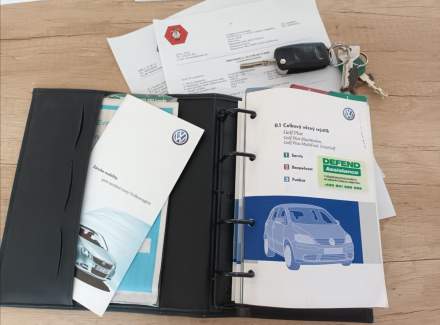 Volkswagen - Golf