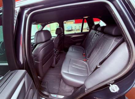 BMW - X5