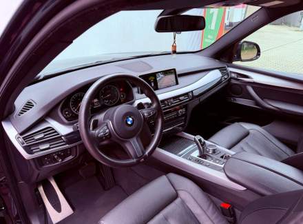 BMW - X5