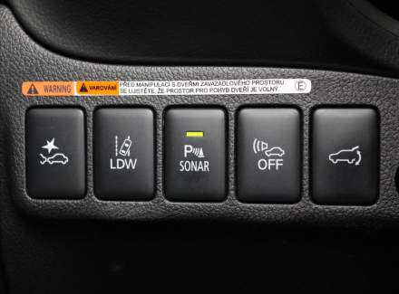 Mitsubishi - Outlander