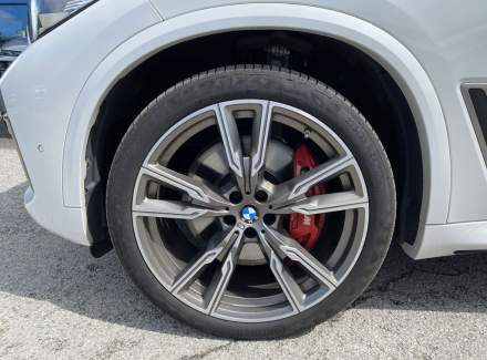 BMW - X5