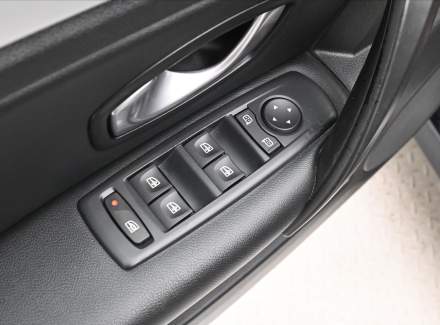 Renault - Laguna