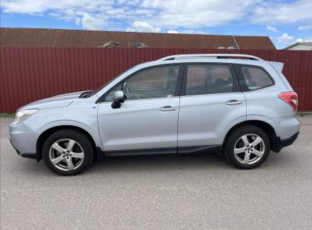 Subaru - Forester