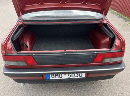 Peugeot - 405