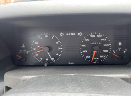 Peugeot - 405
