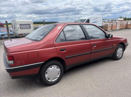 Peugeot - 405