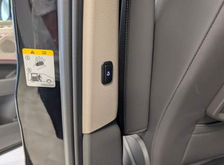 Volkswagen - Multivan