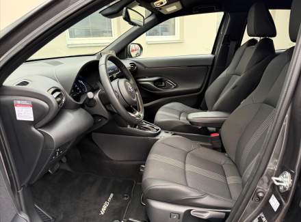 Toyota - Yaris Cross