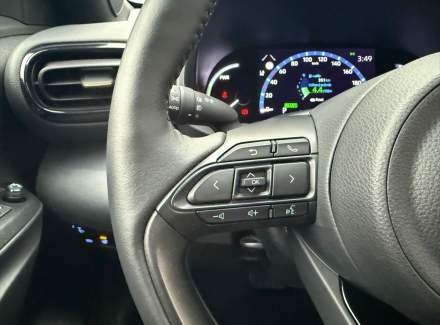 Toyota - Yaris Cross