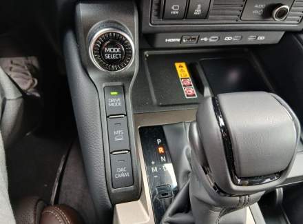 Toyota - Land Cruiser