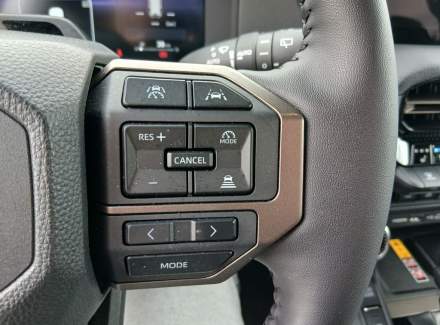 Toyota - Land Cruiser