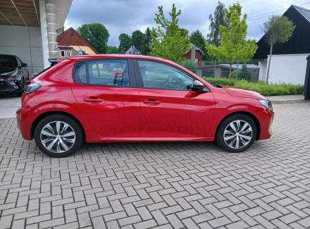 Peugeot - 208