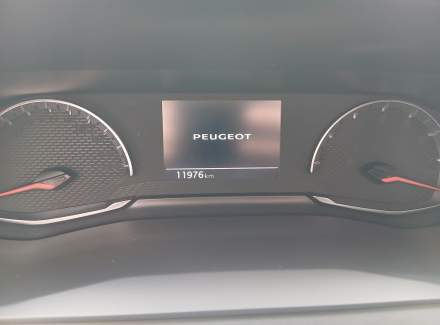 Peugeot - 208