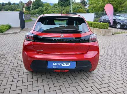 Peugeot - 208