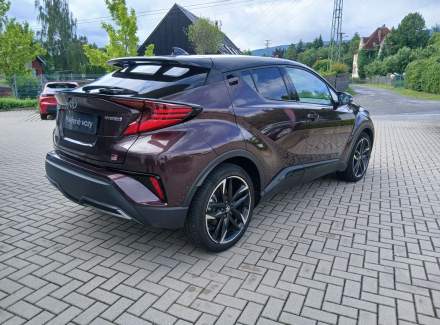 Toyota - C-HR
