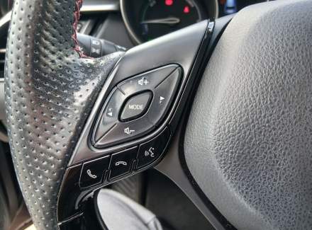 Toyota - C-HR