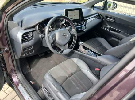 Toyota - C-HR